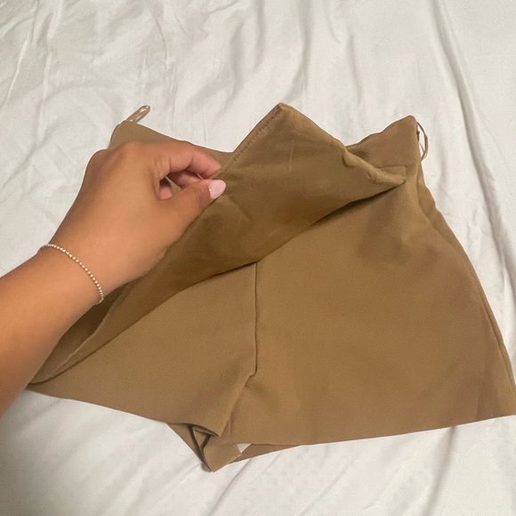 Zara Skort - Picture 3 of 3